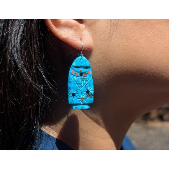 SouthWestArtisans Jewelry - Navajo Dangle Earrings Hand cut Native American Green Turquoise Slab Jewelry **
